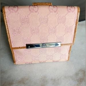 GUCCI Pink Bifold Monogram Wallet Authentic EUC
